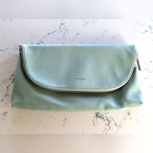 Matt and Nat Pastel Mint Fit for Spring!